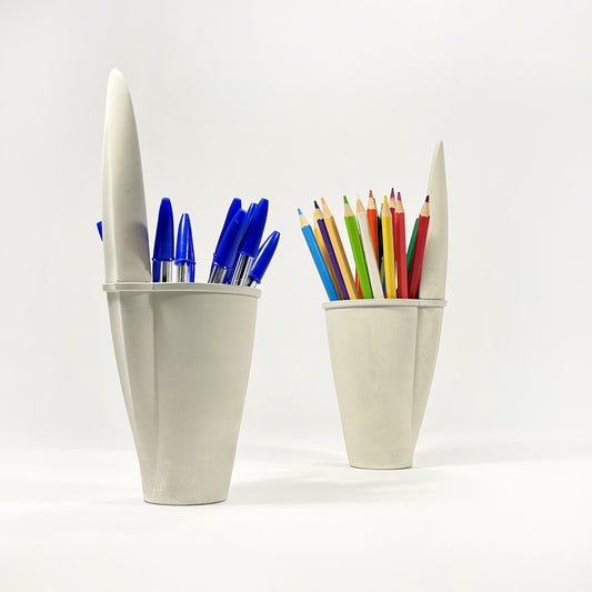 Pen holder Bic cap