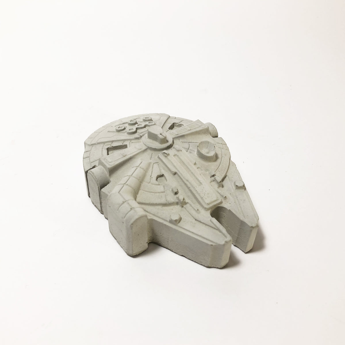Millennium Falcon Star Wars Small – Mellow Concrete