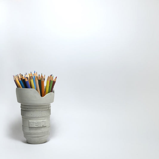 Focus Vase / Pen Holder