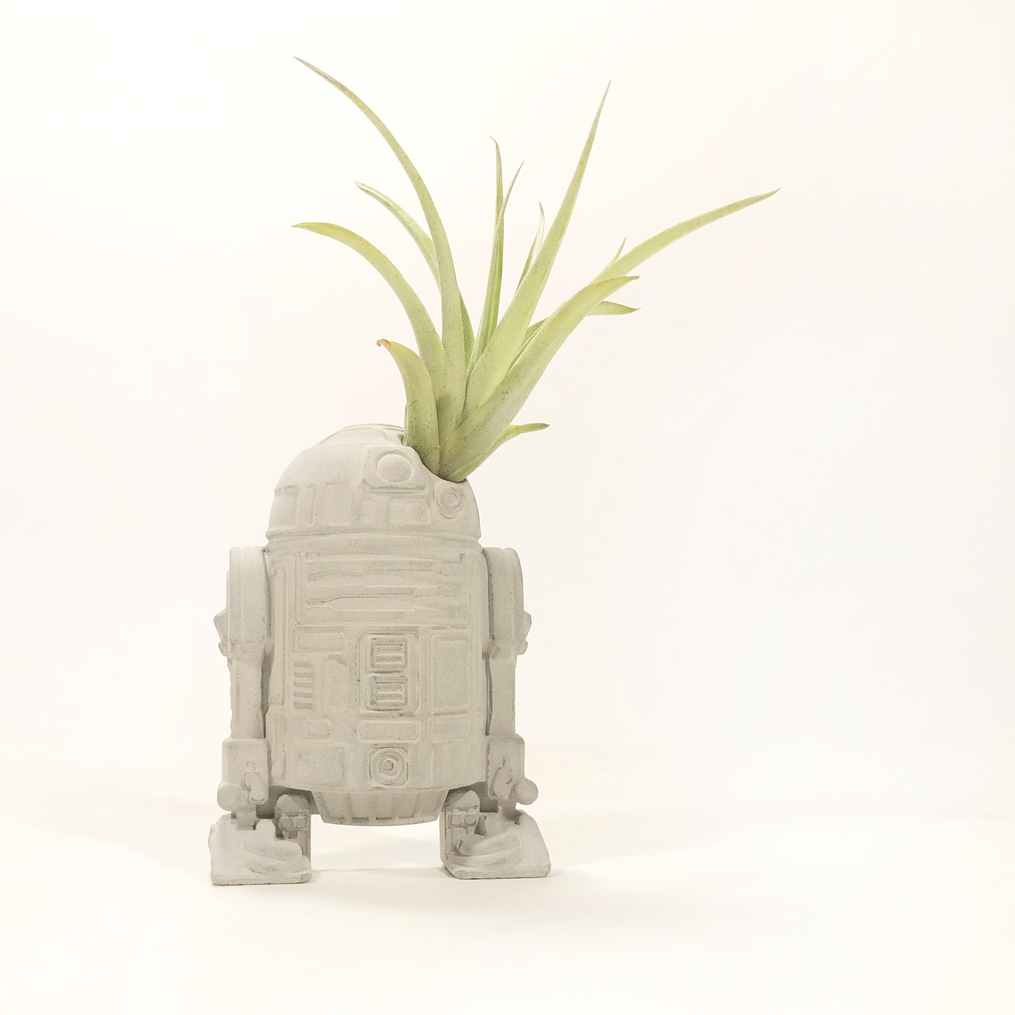 Small R2-D2 Star Wars – Mellow Concrete