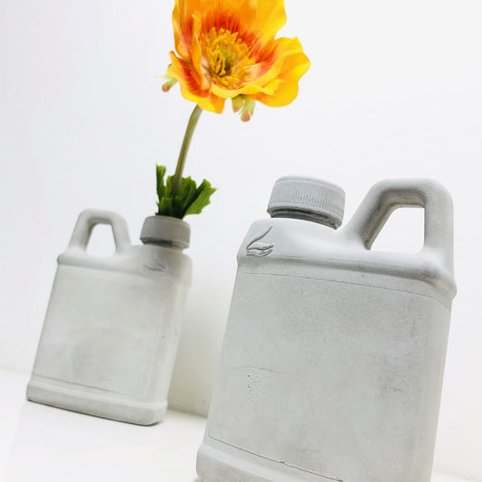 Mini Tank Vase